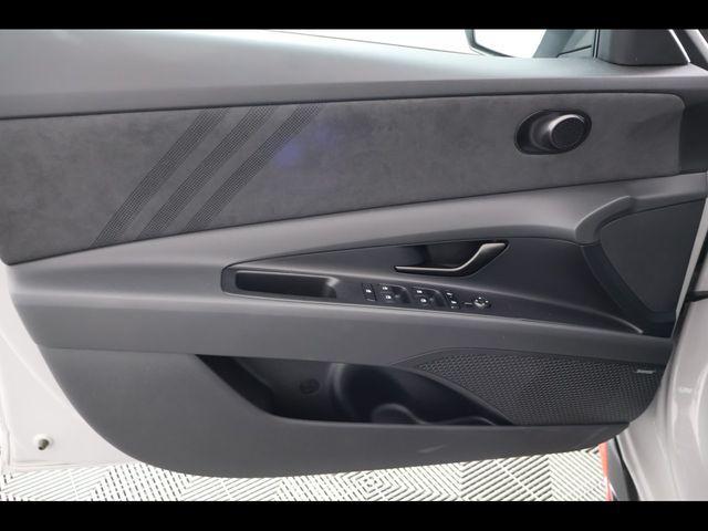 2026 Hyundai Elantra Base