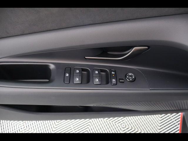 2026 Hyundai Elantra Base