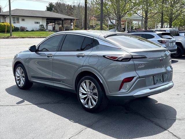 2024 Buick NV Avenir FWD