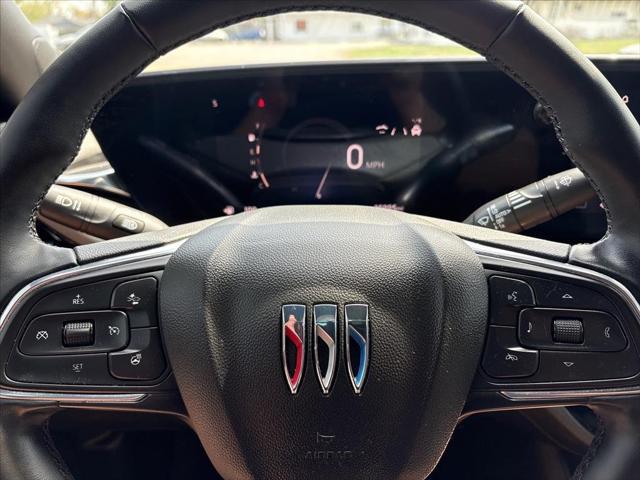 2024 Buick NV Avenir FWD