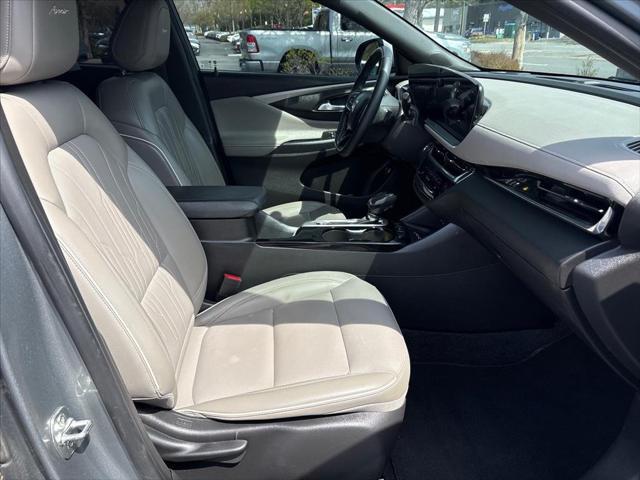 2024 Buick NV Avenir FWD