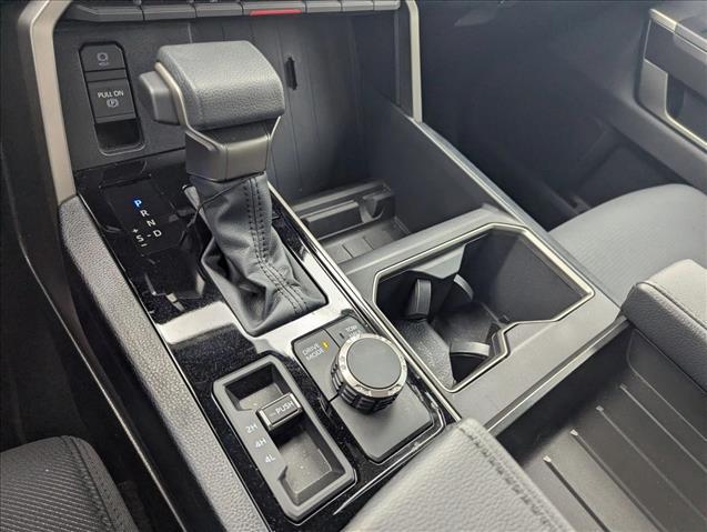 2026 Toyota Tundra SR5 CrewMax 5.5' Bed