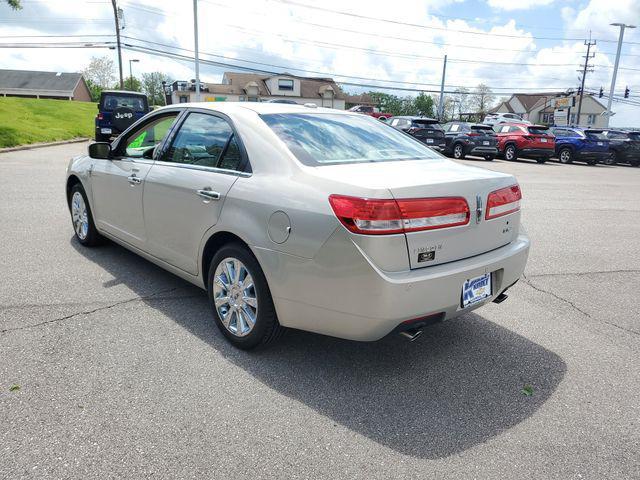 2010 Lincoln MKZ Base