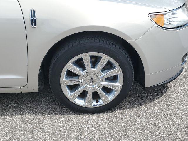 2010 Lincoln MKZ Base