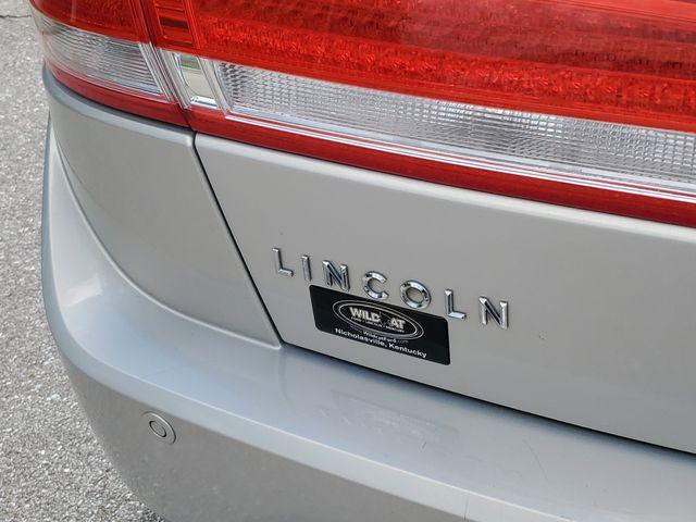 2010 Lincoln MKZ Base