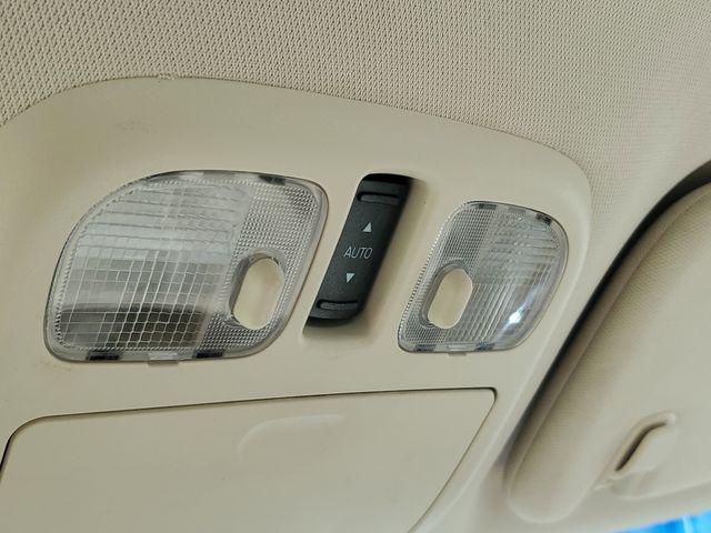 2010 Lincoln MKZ Base