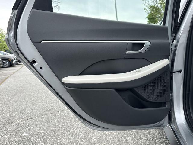 2025 Hyundai Sonata SE