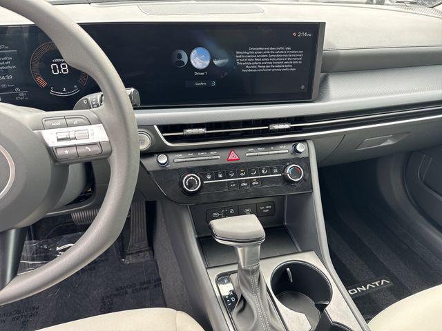 2025 Hyundai Sonata SE