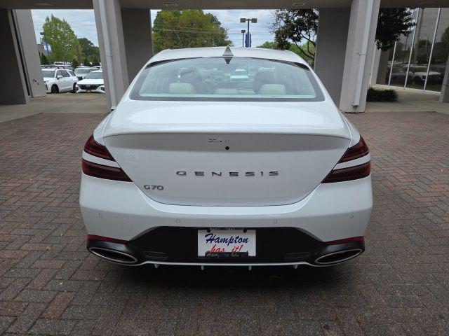 2026 Genesis G70 2.5T RWD Prestige