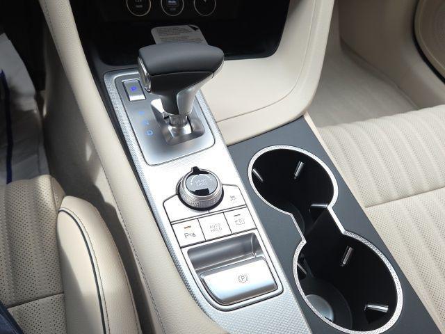 2026 Genesis G70 2.5T RWD Prestige