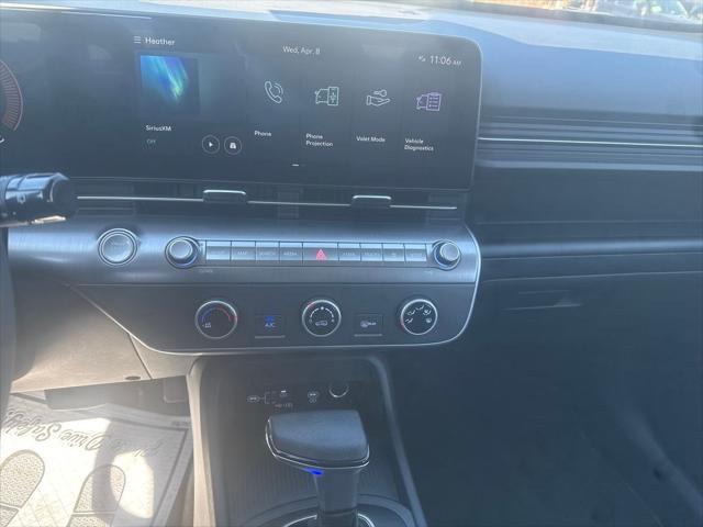 2024 Hyundai Kona SE