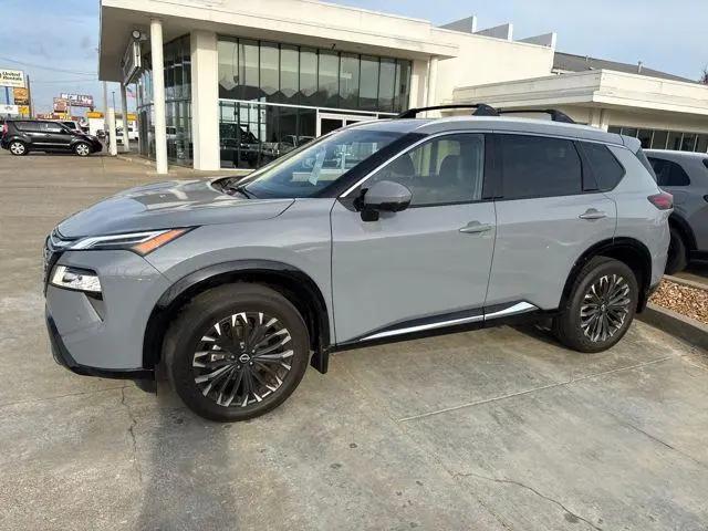 2025 Nissan Rogue Platinum Intelligent AWD for sale in Paducah, KY