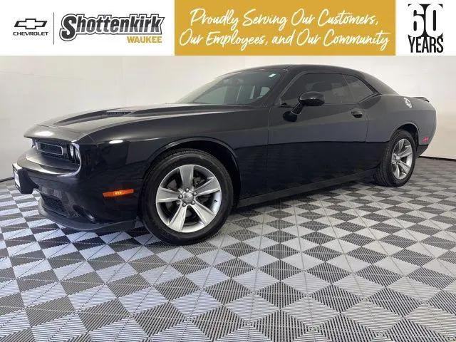 2016 Dodge Challenger SXT for sale in Waukee, IA