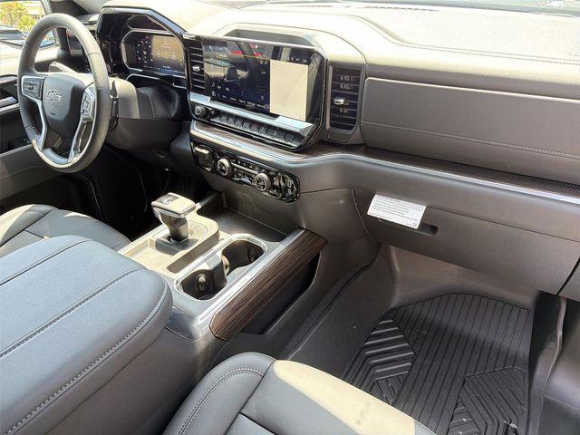 2026 Chevrolet Silverado 1500 4WD Crew Cab Short Bed LT Trail Boss