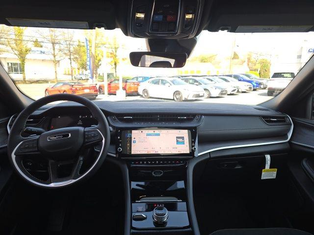 2026 Jeep Grand Cherokee L Altitude 4x4