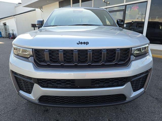 2026 Jeep Grand Cherokee L Altitude 4x4
