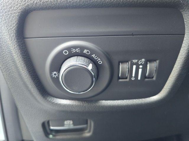 2026 Jeep Grand Cherokee L Altitude 4x4