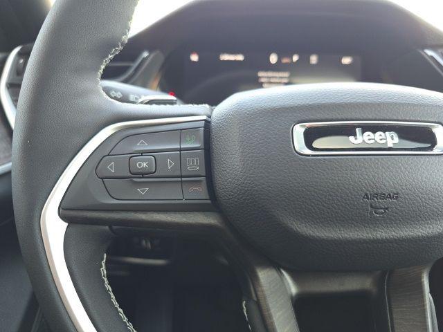 2026 Jeep Grand Cherokee L Altitude 4x4