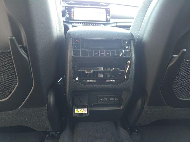 2026 Jeep Grand Cherokee L Altitude 4x4