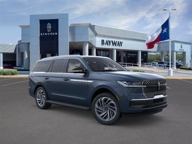 2026 Lincoln Navigator Premiere