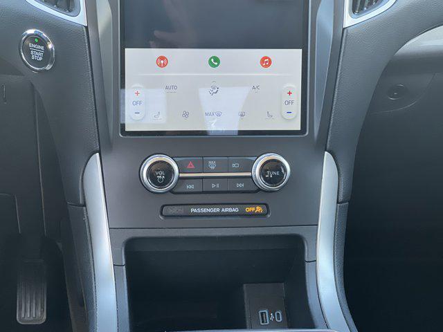 2024 Ford Edge SEL - Photo 15