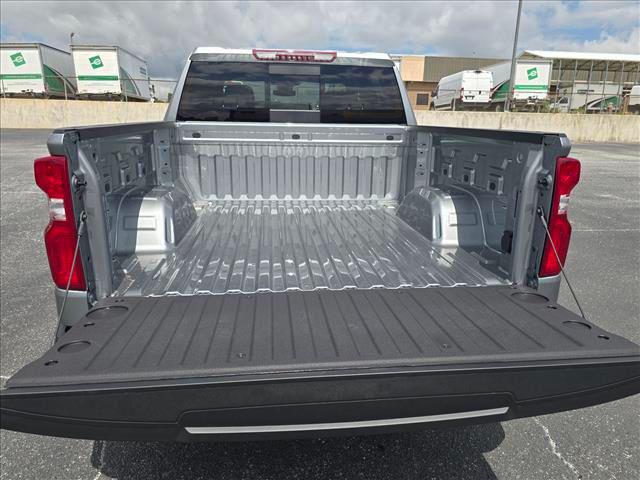 2026 Chevrolet Silverado 1500 4WD Crew Cab Short Bed RST