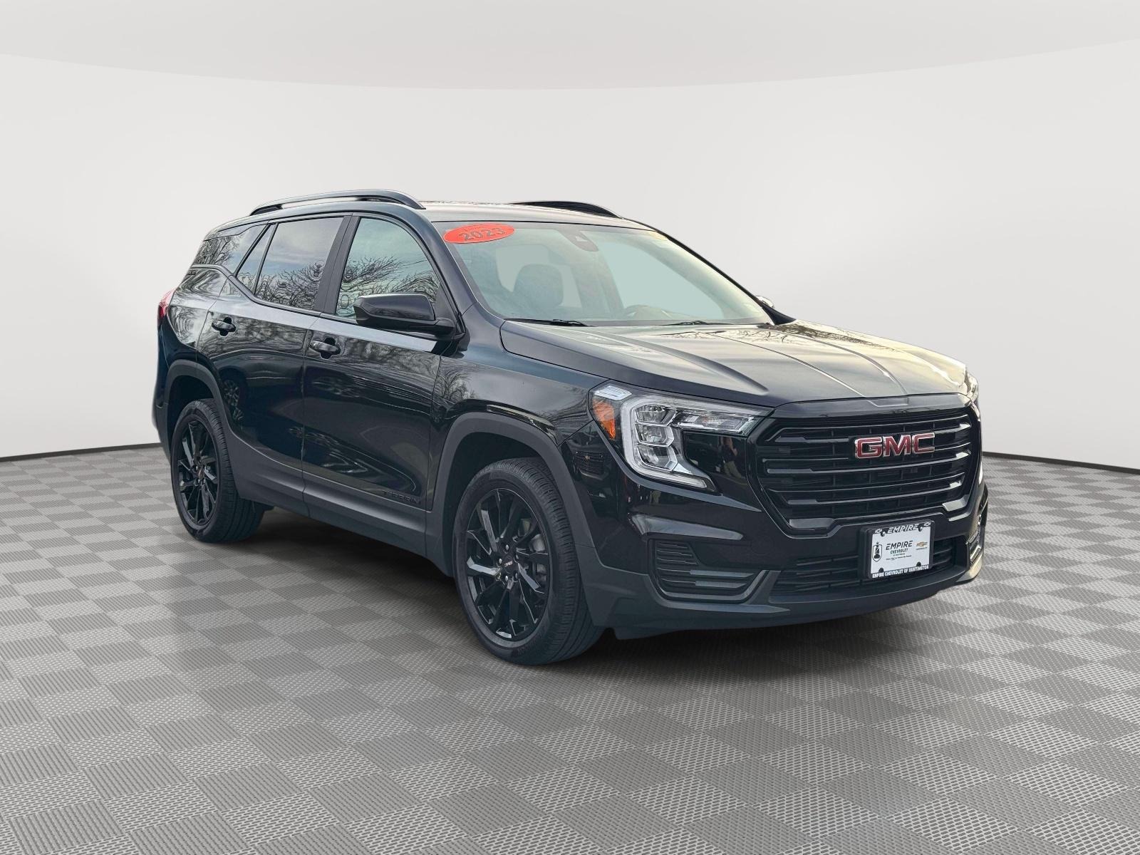 Black (Ebony Twilight Metallic) 2023 GMC Terrain SLE AWD SUV / Crossover All-Wheel Drive Automatic