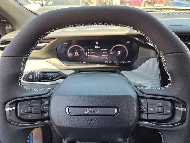 2026 Jeep Cherokee Laredo 4x4
