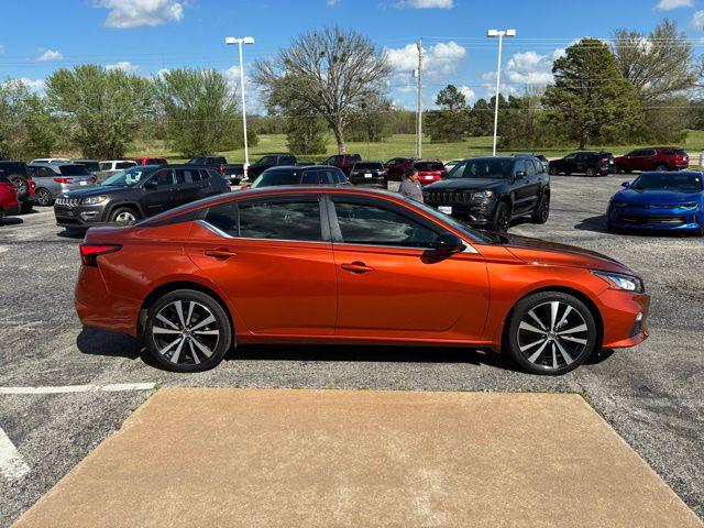 2022 Nissan Altima SR Intelligent AWD