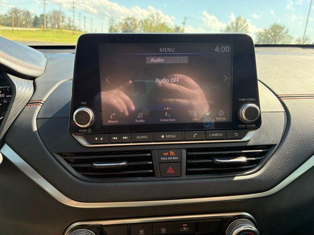 2022 Nissan Altima SR Intelligent AWD