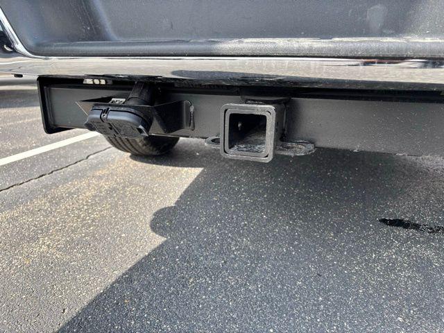 2026 GMC Savana Cargo 3500 Regular Wheelbase, Work Van, RWD