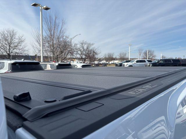2026 GMC Sierra 2500HD Crew Cab, Standard Bed, AT4, 4WD