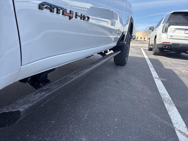 2026 GMC Sierra 2500HD Crew Cab, Standard Bed, AT4, 4WD