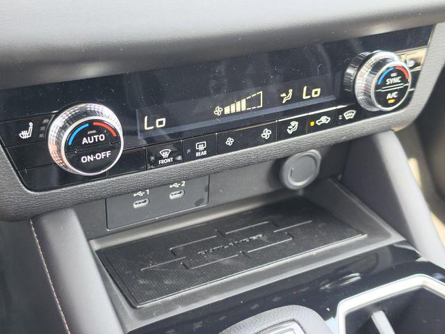 2026 Mitsubishi Outlander ES 1.5T S-AWC