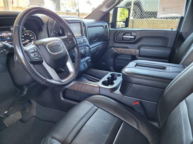 2022 GMC Sierra 2500HD 4WD Crew Cab Standard Bed Denali