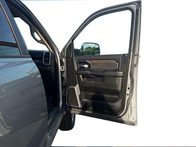 2021 Jeep Ram 2500 Laramie Crew Cab 4x4 6'4" Box