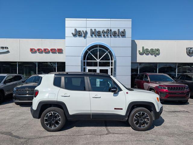 2023 Jeep Renegade Trailhawk 4x4 for sale in Frontenac, KS