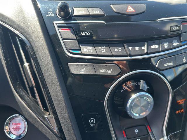 2025 Acura RDX Standard