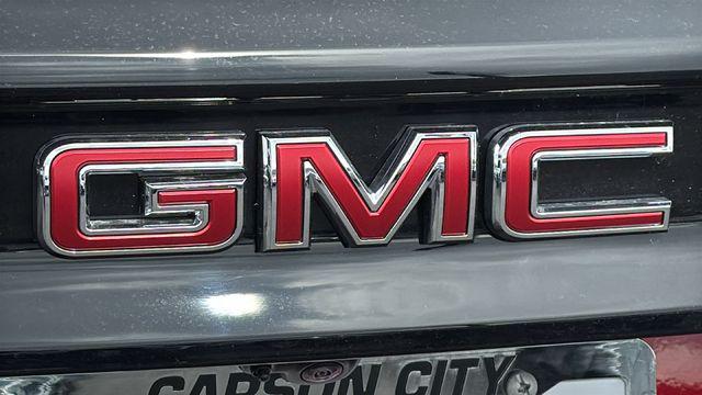 2026 GMC Acadia AT4 AWD