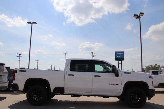 2026 Chevrolet Silverado 2500HD Crew Cab, Standard Bed, LT, 4WD