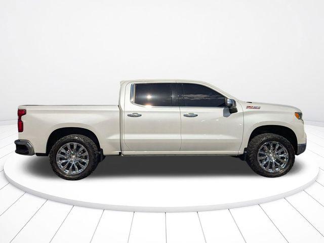 2024 Chevrolet Silverado 1500 4WD Crew Cab Short Bed LTZ