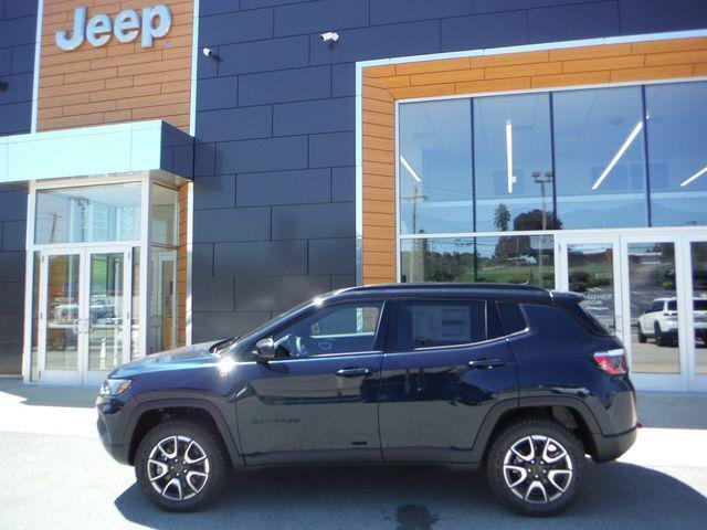 2026 Jeep Compass COMPASS TRAILHAWK 4X4 2026 Jeep Compass COMPASS TRAILHAWK 4X4