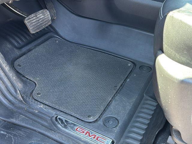 2021 GMC Sierra 1500 4WD Crew Cab Short Box AT4