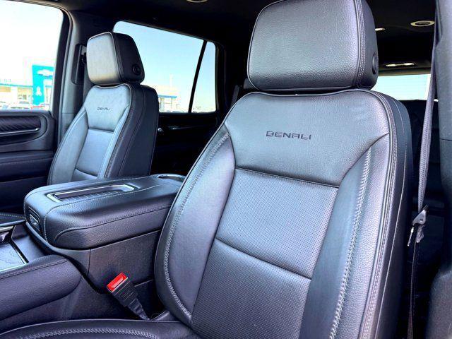 2024 GMC Yukon 4WD Denali