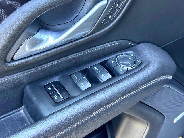 2024 GMC Yukon 4WD Denali