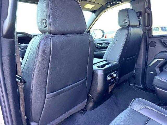 2024 GMC Yukon 4WD Denali