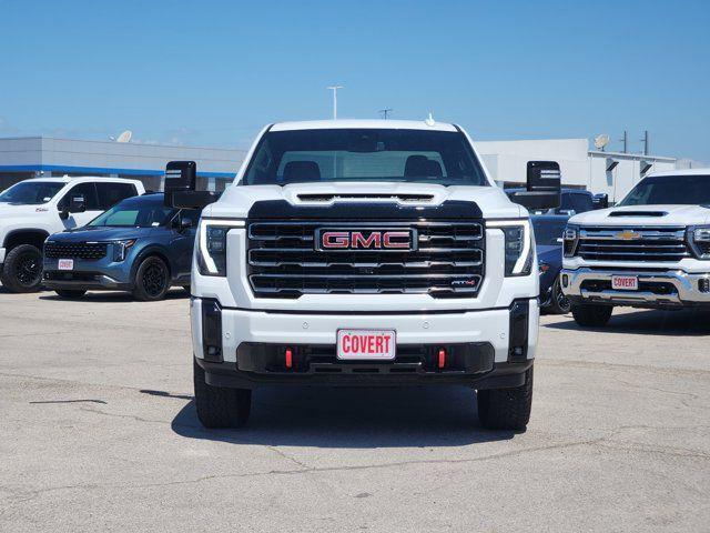 2025 GMC Sierra 2500HD 4WD Crew Cab Standard Bed AT4