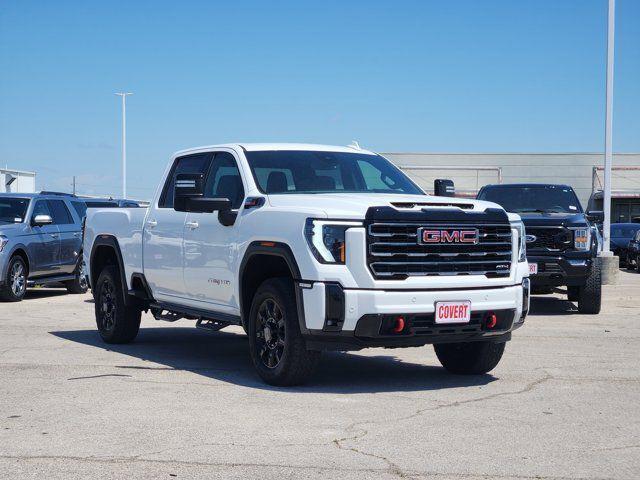 2025 GMC Sierra 2500HD 4WD Crew Cab Standard Bed AT4