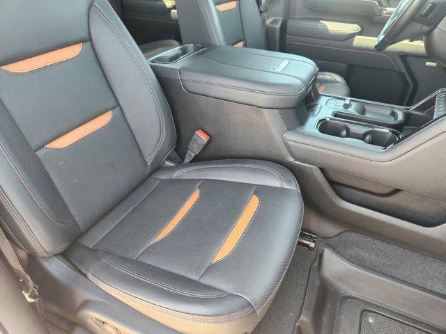2025 GMC Sierra 2500HD 4WD Crew Cab Standard Bed AT4