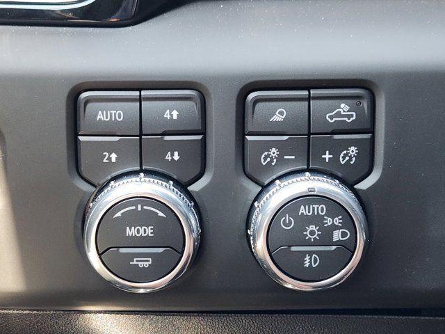 2025 GMC Sierra 2500HD 4WD Crew Cab Standard Bed AT4